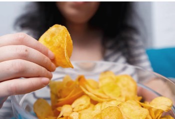 aankomen door stress chips eten